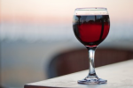 Theragenomic medicine and social habits: A regularly taken glass of wine may improve cardiometabolic risks in some patients with type 2 diabetes