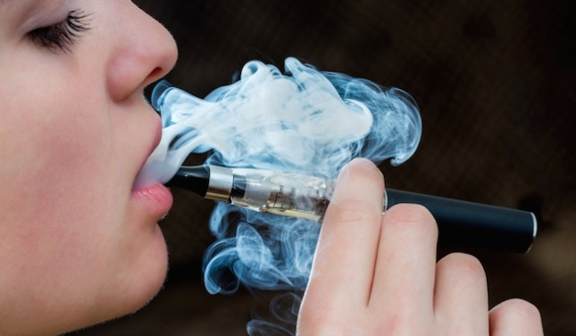 FDA: Sweeping new federal ruling bars e-cigarette sales to teens younger than 18